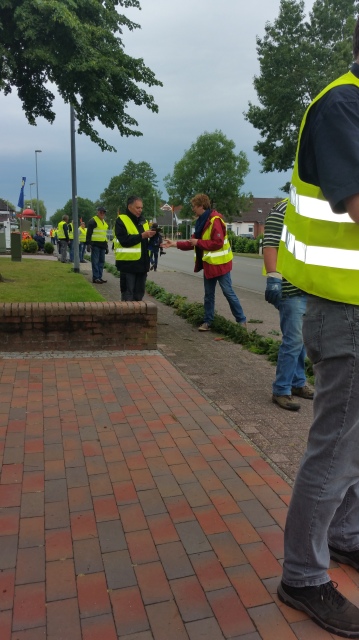 ../fotos/weltrekordversuch_ostrhauderfehn_2019/2019-06-15 10.10.47.jpg